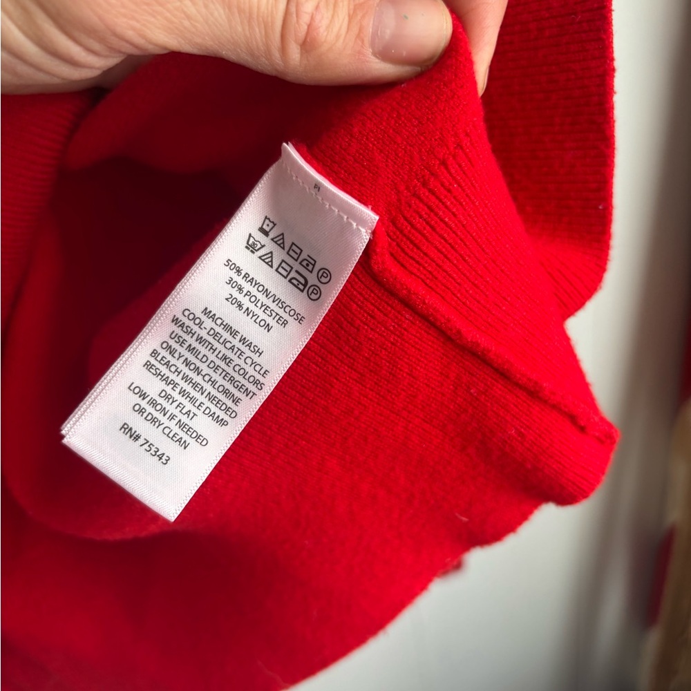 Heyton red sweater small petite - Picture 4 of 4